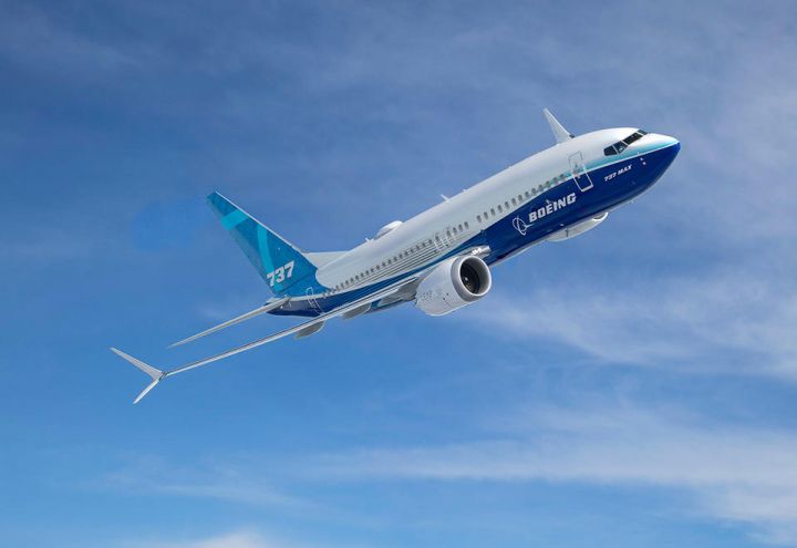 [Obrázek: Boeing-737-MAX-7-uxbs-blog-timeline-large.jpg]