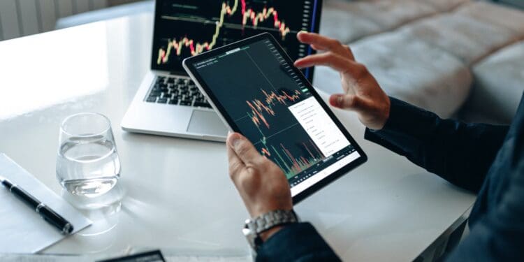 desk laptop office friends