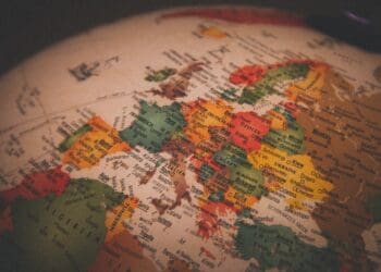 white red and green map