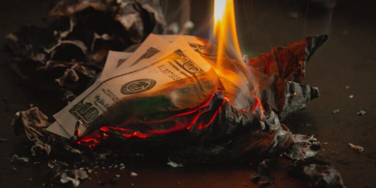 burning banknotes