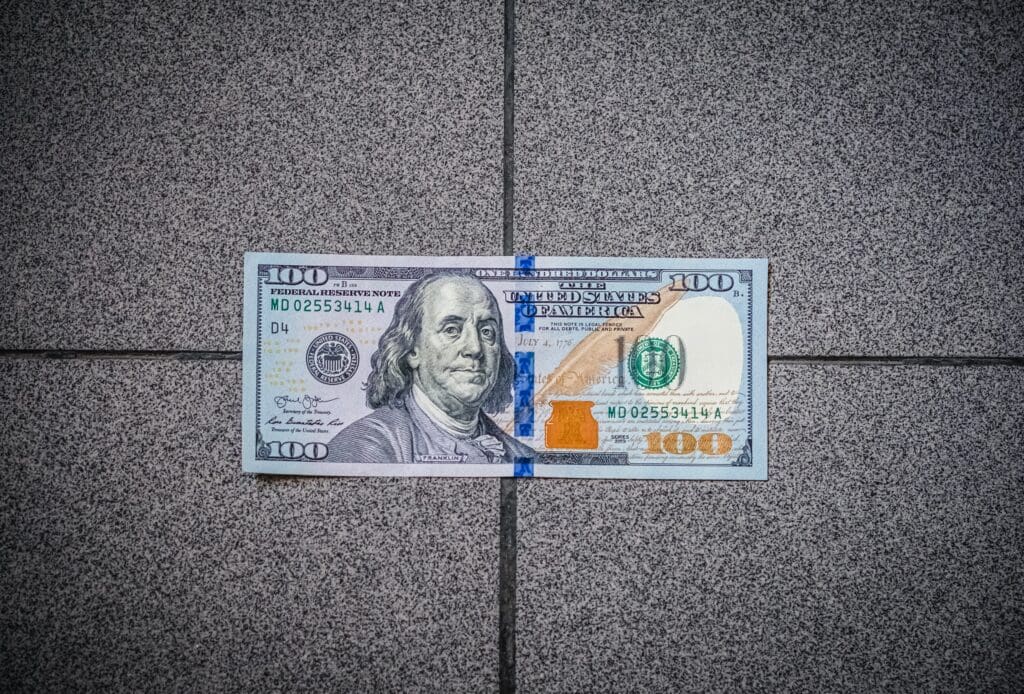 100 us dollar bill