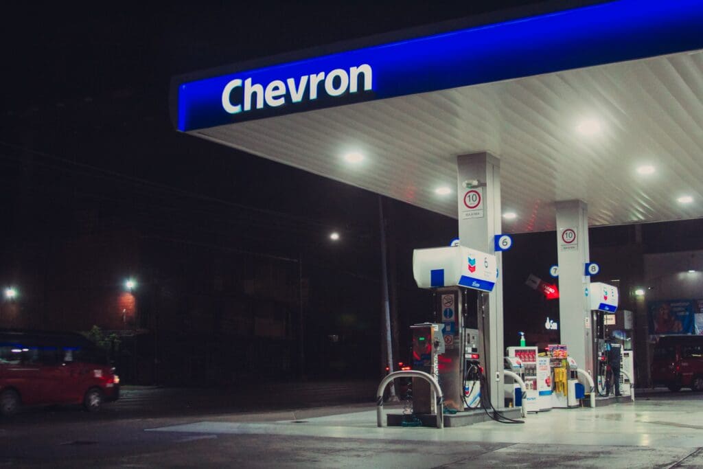 Chevron gas station, Tijuana, México.
