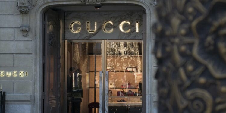 Gucci signage