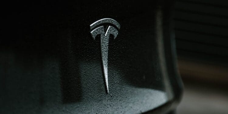 black and gray nike logo