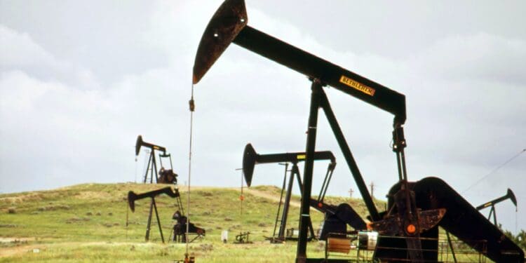 Jun. 1973: Oil wells near Teapot Dome, Wyoming (Boyd Norton / Documerica)