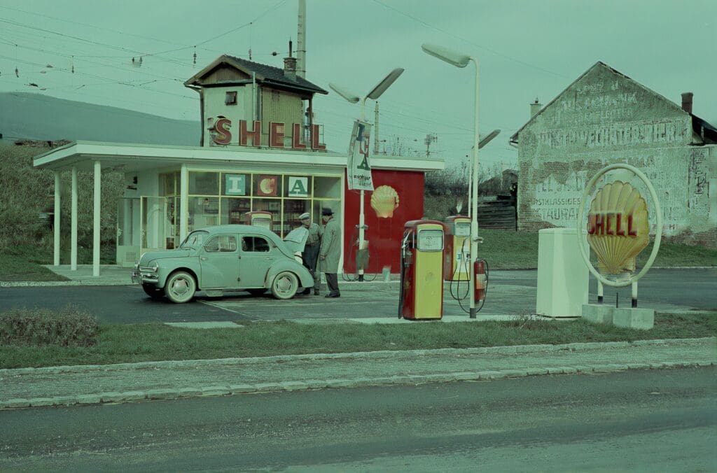 Shell gas station 1958