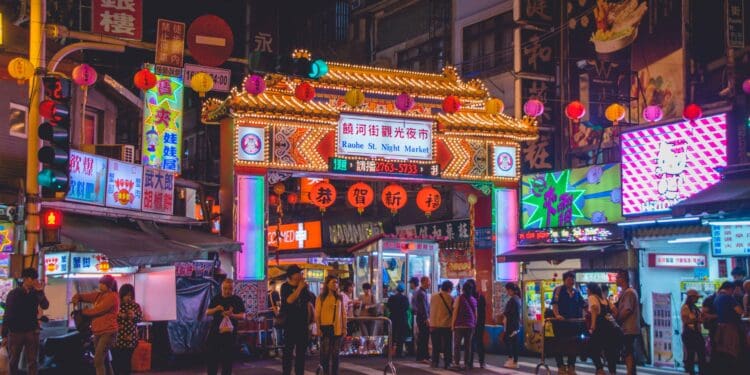 Toy Cranes and Pork Buns!