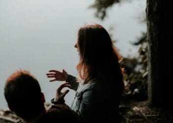 woman wearing gray jacket