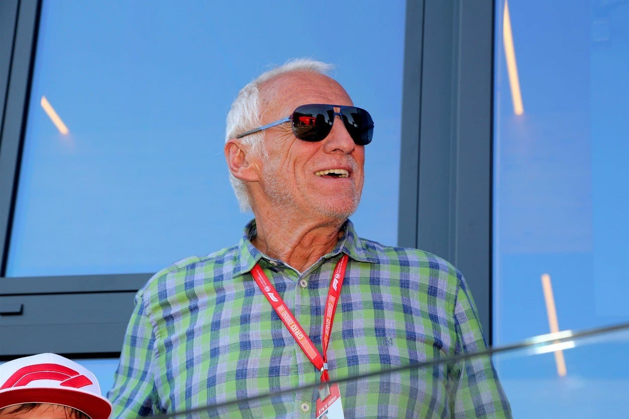Spoluzakladatel Red Bullu Dietrich Mateschitz zemřel ve věku 78 let