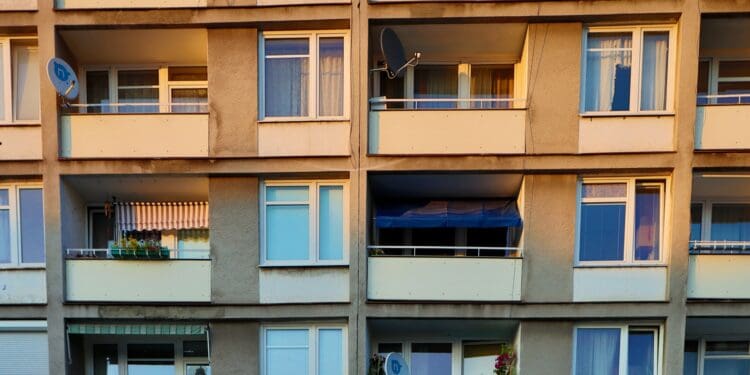 brown and white concrete building