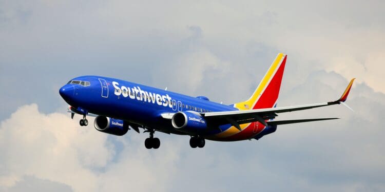 Southwest Airlines Boeing 737-800 (N850IV)
