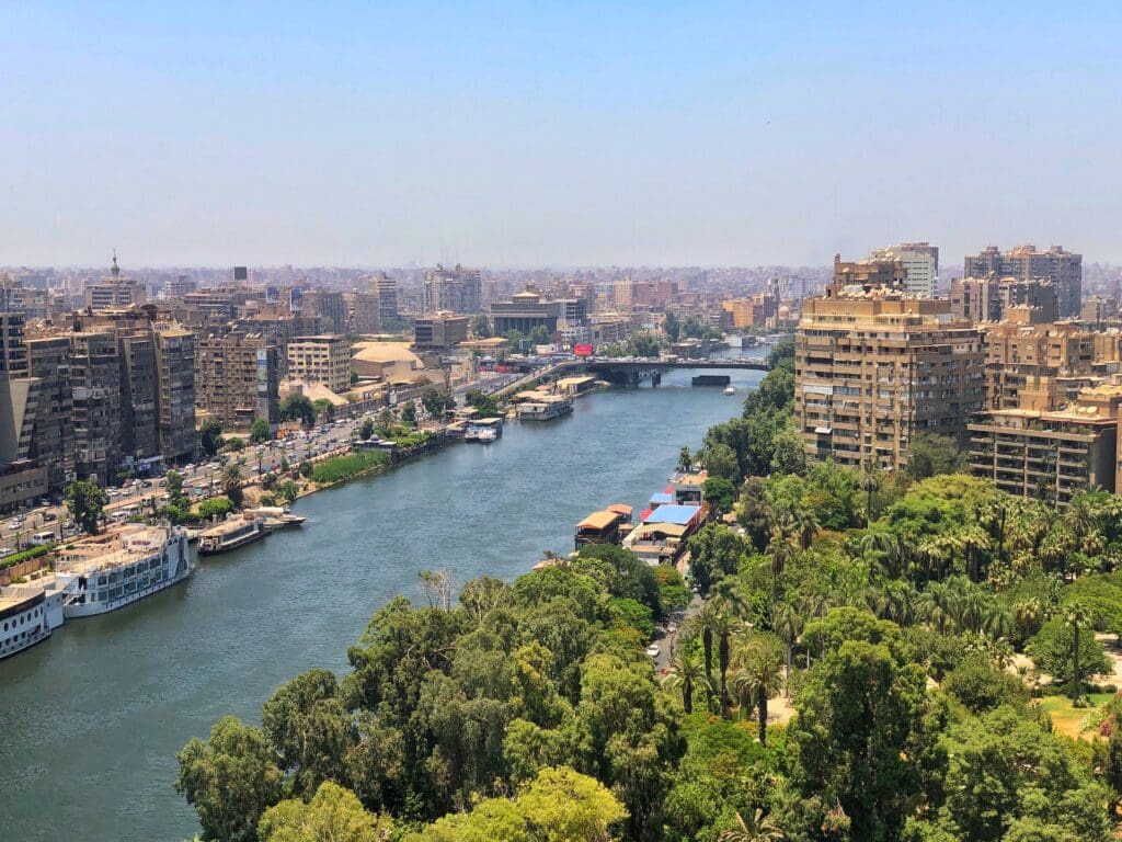 Zamalek District <noread>(Right)</noread>Agouza District <noread>(Left)</noread>Nile RiverCairo, Egypt.