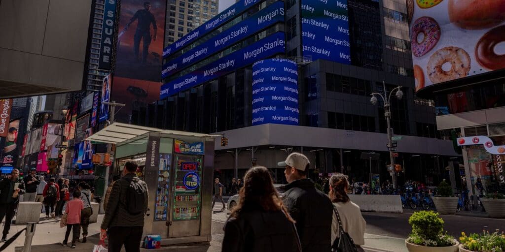 morgan-stanley-profit-falls-19%-on-deal-making-drought