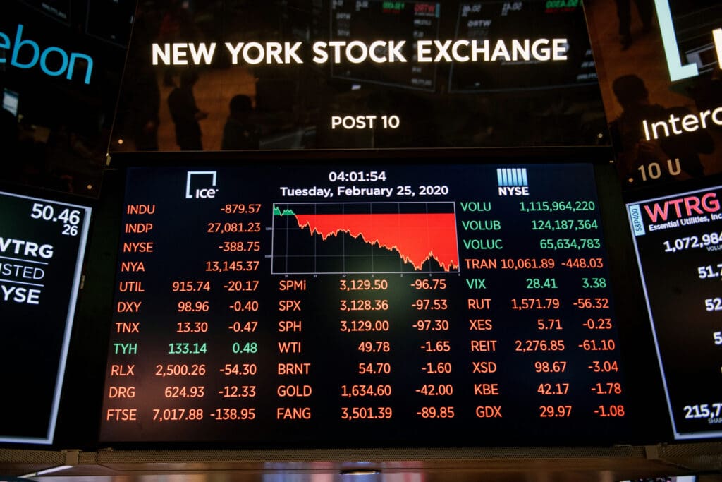 NEW YORK, NY - FEBRUARY 25: A sea of red hit the New York Stock Exchange as stock prices plunged for the second straight day on Tuesday, February 25, 2020 in New York City. Fueled by deepening concerns of the Coronavirus becoming a global pandemic, the S&P 500 fell roughly three percent, while the Dow Jones Industrial Average lost almost 900 points. <noread>(Photo by Scott Heins/Getty Images)</noread>