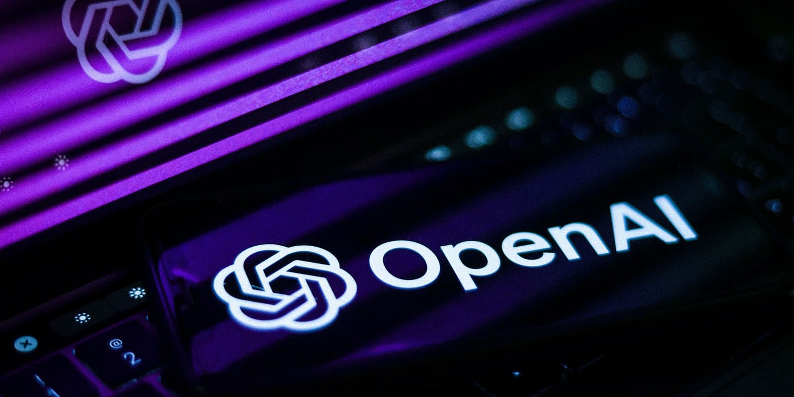 Altman a Musk založili OpenAI jako neziskovku, dnes soupeří o biliony