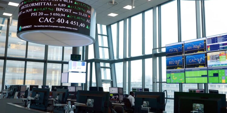 Zdroj: Bloomberg