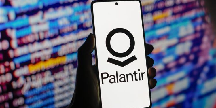 Zdroj: Palantir