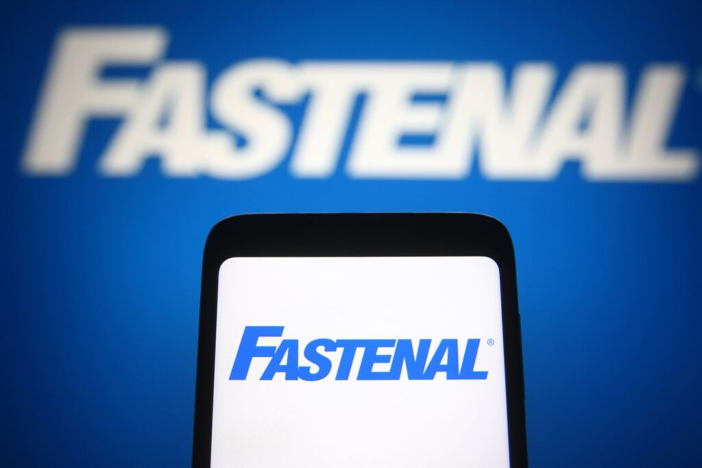 Fastenal-company-bloomberg-1