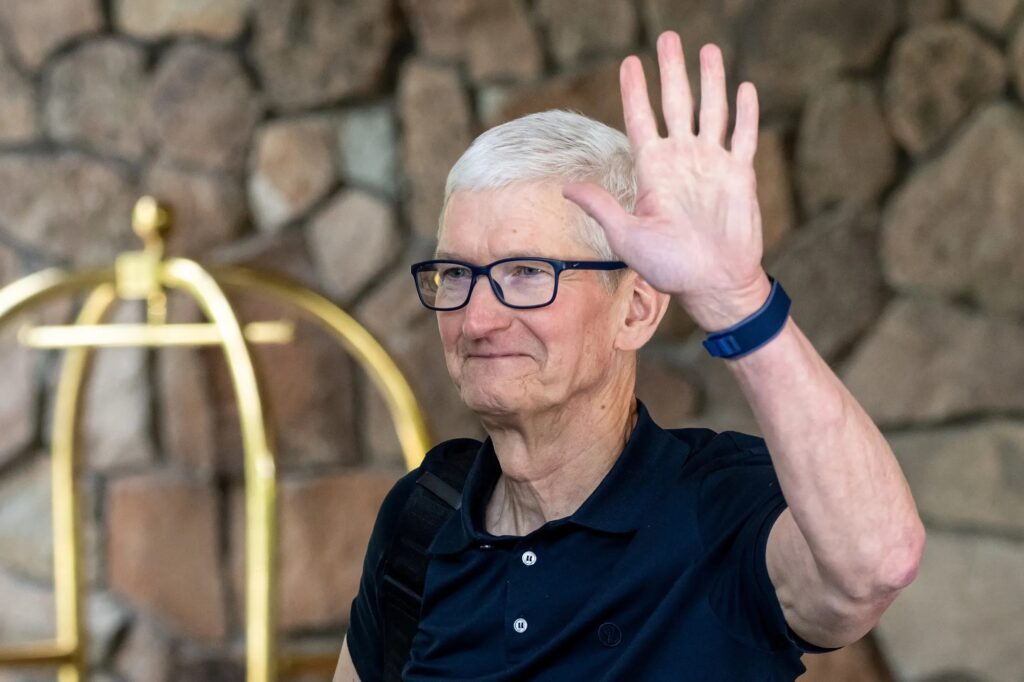 Apple Tim Cook